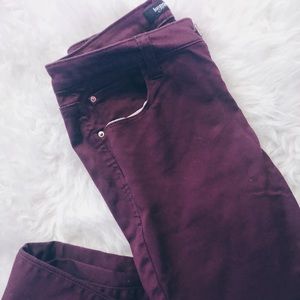 Kensie burgundy mid-rise stretch jeans